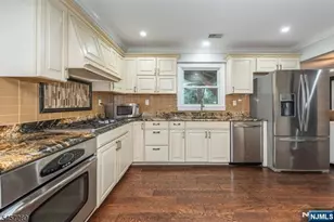 47 Biscay Dr, Mount Olive, NJ 07836 - Photo 17