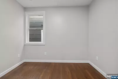 125 Park Avenue, Newark, NJ 07104 - Photo 37