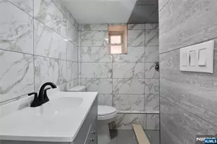 125 Park Ave, Newark, NJ 07104 - Photo 25