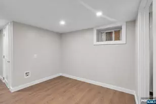 125 Park Ave, Newark, NJ 07104 - Photo 27
