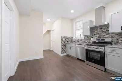 125 Park Avenue, Newark, NJ 07104 - Photo 49