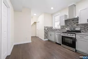 125 Park Ave, Newark, NJ 07104 - Photo 49