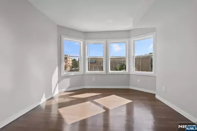 125 Park Avenue, Newark, NJ 07104 - Photo 29