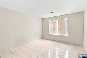 272 Walnut Street 5D, Newark, NJ 07105 - Photo 7