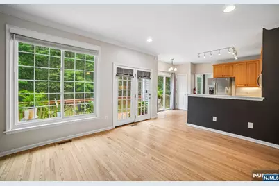 147 Arrowgate Drive, Randolph Township, NJ 07869 - Photo 15