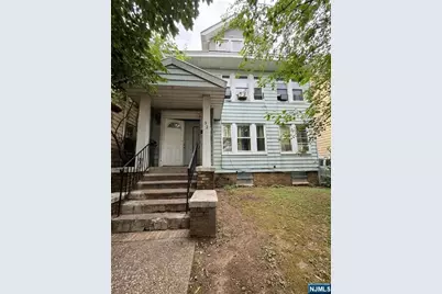 92 Huntington Terrace, Newark, NJ 07112 - Photo 1