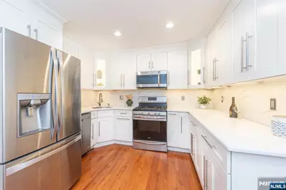 35 Benson Street, Bloomfield, NJ 07003 - Photo 9