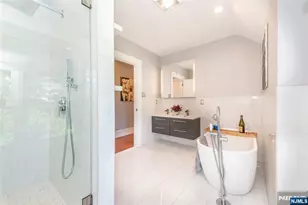35 Benson St, Bloomfield, NJ 07003 - Photo 19