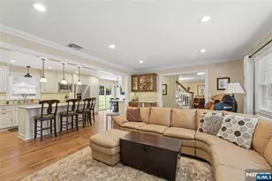 53 Van Blarcom Ln, Wyckoff Township, NJ 07481 - Photo 11