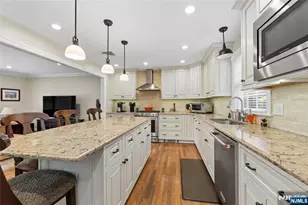 53 Van Blarcom Ln, Wyckoff Township, NJ 07481 - Photo 7