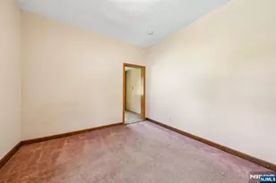 327 E Saint Cloud Ave, West Orange Township, NJ 07052 - Photo 13
