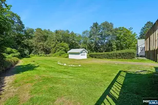 327 E Saint Cloud Ave, West Orange Township, NJ 07052 - Photo 39