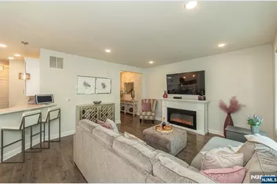 106 Autumn Court, Little Falls Township, NJ 07424 - Photo 15