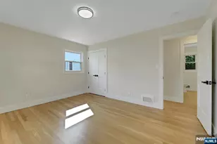 300 John Ochs Dr, Saddle Brook Township, NJ 07663 - Photo 23