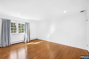 10 Cedar Ln, Roseland, NJ 07068 - Photo 21