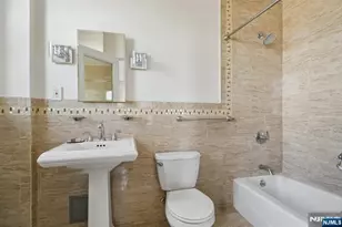 375 Mount Prospect 7De, Newark, NJ 07104 - Photo 13