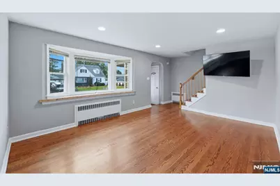 635 Robinson Terrace, Union Township, NJ 07083 - Photo 5