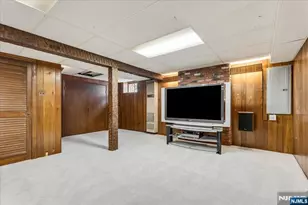 15 Oak Ln, Verona, NJ 07044 - Photo 27
