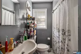 1147 Goffle Rd, Hawthorne, NJ 07506 - Photo 13