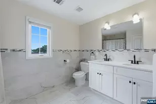 38 Center St, Belleville, NJ 07109 - Photo 23