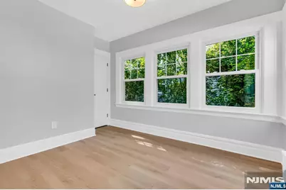 25 Laurel Avenue, East Orange, NJ 07017 - Photo 23