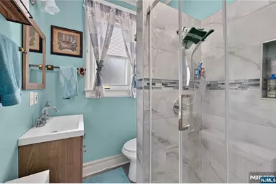 76 Laurel Avenue, Irvington, NJ 07111 - Photo 13