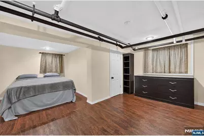 76 Laurel Avenue, Irvington, NJ 07111 - Photo 23