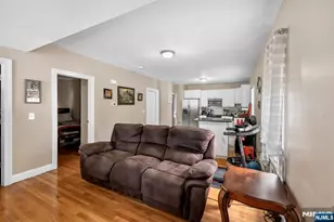 44 Zazzetti St, Waldwick, NJ 07463 - Photo 5