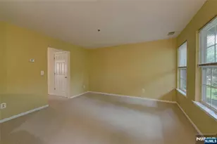 5308 Tudor Dr 5308, Pequannock Township, NJ 07444 - Photo 5