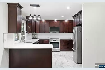 29 Cherry Hill Road, Livingston, NJ 07039 - Photo 11