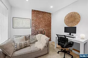208 3rd St, Hoboken, NJ 07030 - Photo 17
