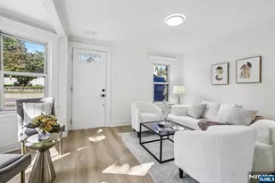 80 Glenwild Ave, Bloomingdale, NJ 07403 - Photo 5