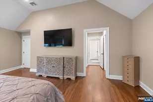 8 Goldfinch Run, Kinnelon, NJ 07405 - Photo 33