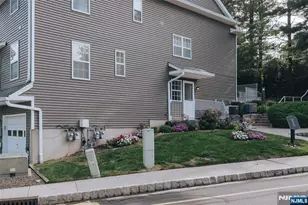 20 S Midland Ave I2, Kearny, NJ 07032 - Photo 3