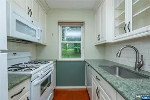 68 Regency Park, Ramsey, NJ 07446 - Photo 5