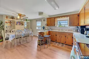 316 Sanford Ave, Lyndhurst Township, NJ 07071 - Photo 17