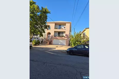 138-140 Malvern Street, Newark, NJ 07105 - Photo 1