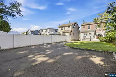 28 Perry Street, Belleville, NJ 07109 - Photo 31