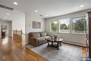 8 Marion Ct, Ho Ho Kus, NJ 07423 - Photo 17