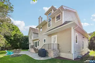8 Marion Ct, Ho Ho Kus, NJ 07423 - Photo 37