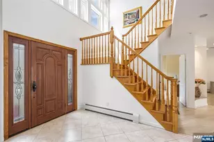 8 Marion Ct, Ho Ho Kus, NJ 07423 - Photo 3