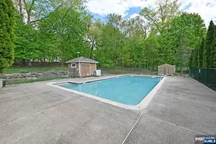 8 Hunter Rd, North Haledon, NJ 07508 - Photo 31