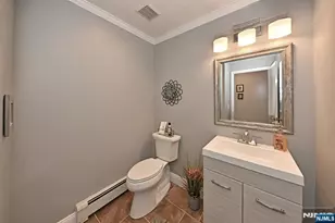 8 Hunter Rd, North Haledon, NJ 07508 - Photo 9