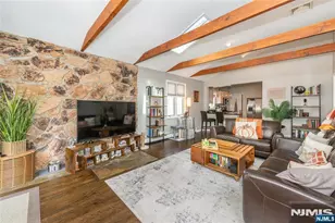 15 Washburn Pl, Caldwell, NJ 07006 - Photo 11