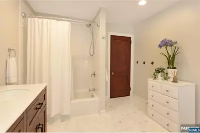 35 Essex Avenue, Bloomfield, NJ 07003 - Photo 37