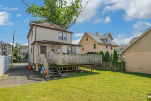 527 Brandon Pl, Cliffside Park, NJ 07010 - Photo 37