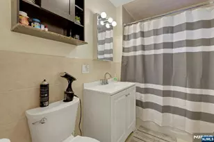 554 Harrison Ave, Lodi, NJ 07644 - Photo 37
