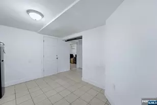 119 Garden Ave, Belleville, NJ 07109 - Photo 15