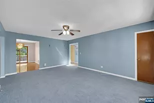 11 Burdette Pl, Fairview, NJ 07022 - Photo 9