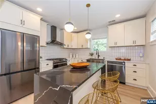 33 Waverly Terrace, Bloomfield, NJ 07003 - Photo 7